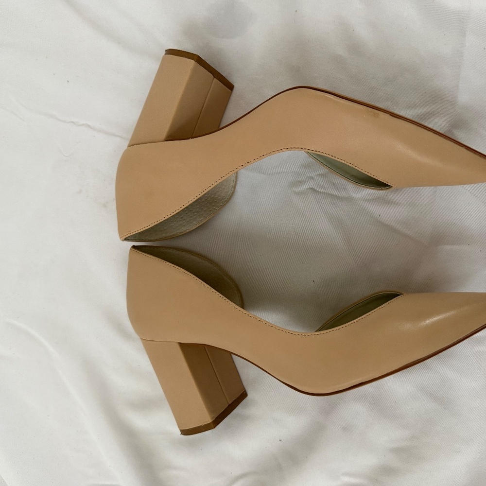 Tan pumps high heels - Picture 4 of 11
